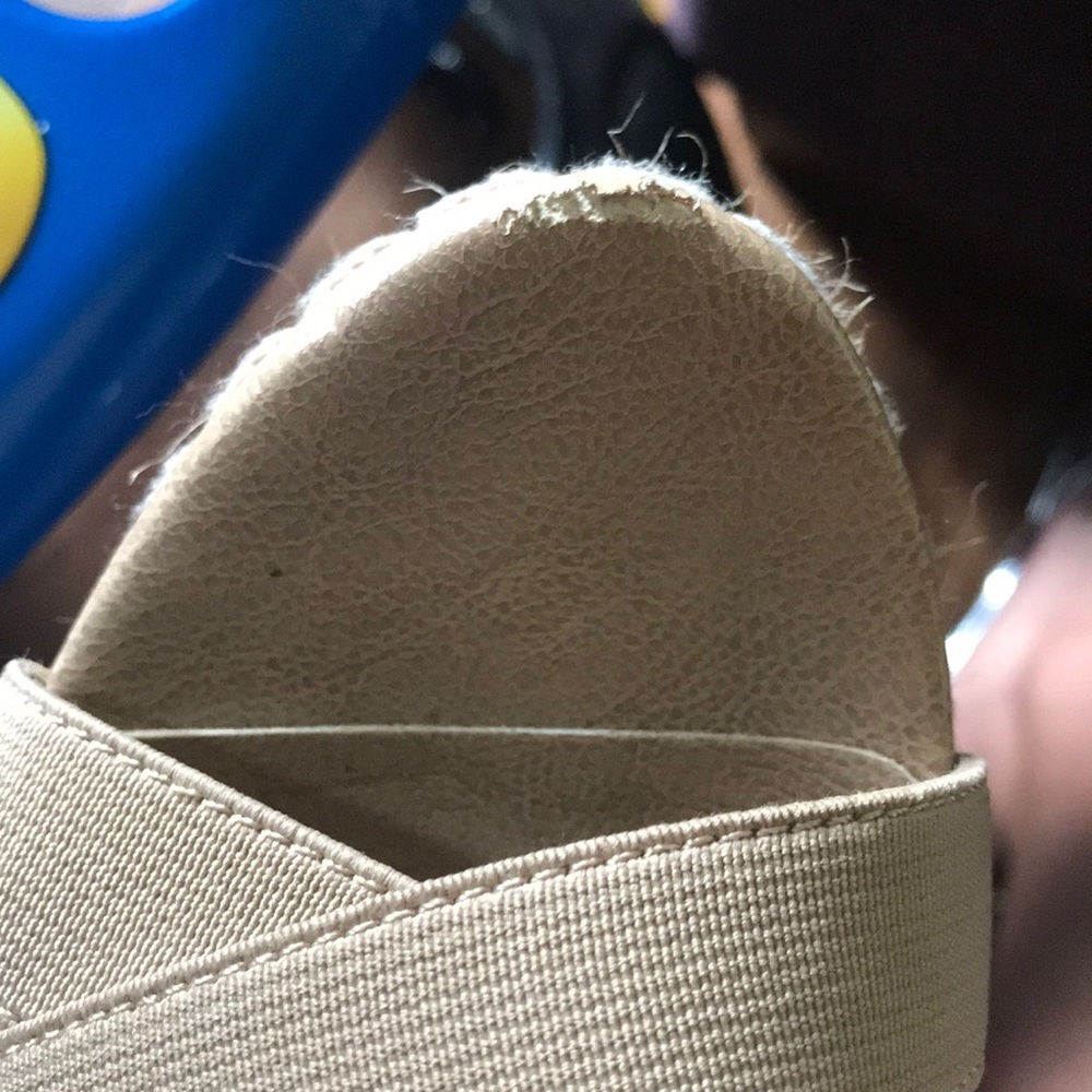 Charles by Charles David Wedges - Picture 4 of 4